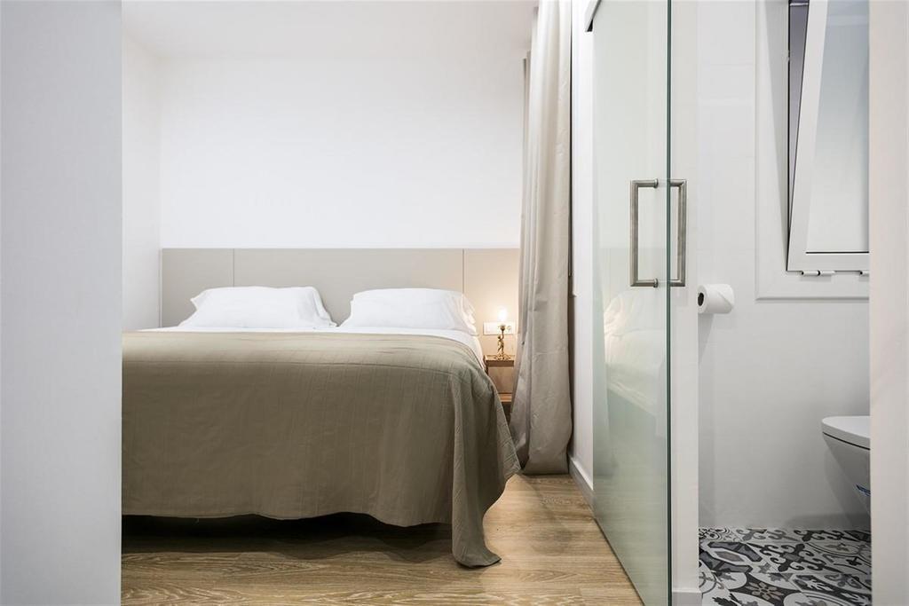 Apartment In Downtown Barcelona - Vintage Eksteriør billede