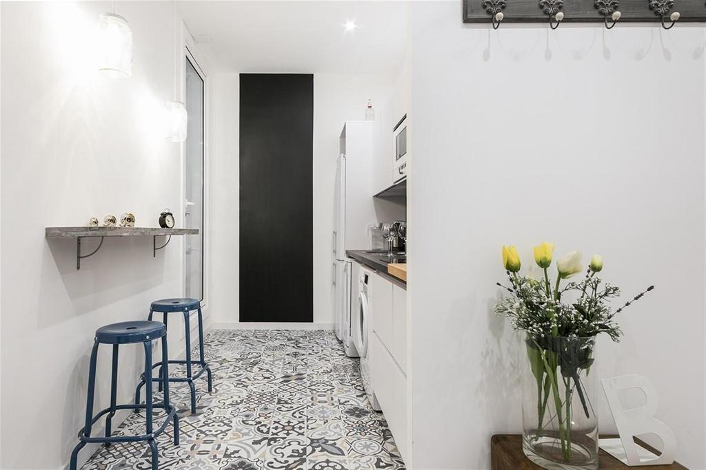 Apartment In Downtown Barcelona - Vintage Eksteriør billede